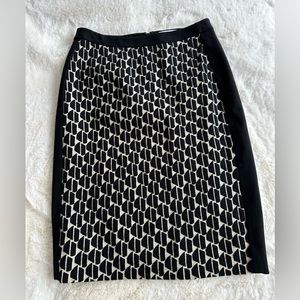 Diane von furstenberg pencil  knit skirt wool blend black tan sz 4